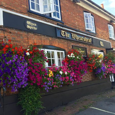 The Wheatsheaf Bed & Breakfast Bramley  Exterior foto